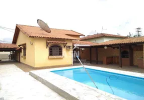 Foto 1 de Casa com 4 Quartos à venda, 191m² em Ouro Verde, Rio das Ostras