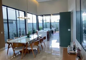 Foto 1 de Casa de Condomínio com 3 Quartos à venda, 180m² em Residencial Villagio Toscana, Goiânia