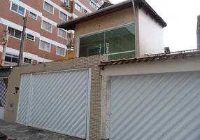 Foto 1 de Sobrado com 4 Quartos à venda, 500m² em Boqueirão, Praia Grande