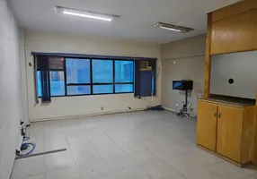 Foto 1 de Sala Comercial com 1 Quarto para venda ou aluguel, 90m² em Centro, Santos