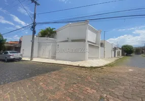 Foto 1 de Casa com 3 Quartos para alugar, 147m² em Boa Vista, Uberaba