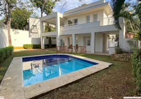 Foto 1 de Casa de Condomínio com 4 Quartos para venda ou aluguel, 608m² em Jardim Petrópolis, São Paulo