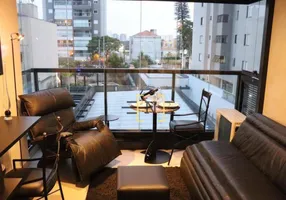 Foto 1 de Apartamento com 1 Quarto à venda, 33m² em Aclimação, São Paulo