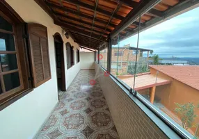 Foto 1 de Casa com 10 Quartos à venda, 438m² em Jardim Vitória, Belo Horizonte