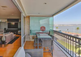 Foto 1 de Apartamento com 4 Quartos à venda, 316m² em Beira Mar, Florianópolis