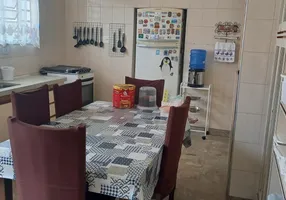 Foto 1 de Sobrado com 3 Quartos para alugar, 200m² em Siciliano, São Paulo