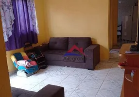 Foto 1 de Casa com 2 Quartos à venda, 102m² em Vila Marilena, São Paulo