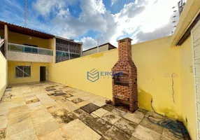 Foto 1 de Casa com 4 Quartos à venda, 157m² em Maraponga, Fortaleza