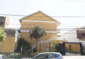 Foto 1 de Casa com 3 Quartos à venda, 177m² em Jardim São Pedro, Porto Alegre