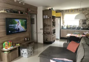 Foto 1 de Casa de Condomínio com 2 Quartos à venda, 72m² em Loteamento Vila Romana, Jacareí