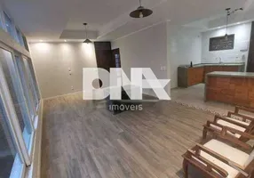 Foto 1 de Casa de Condomínio com 4 Quartos à venda, 182m² em Humaitá, Rio de Janeiro
