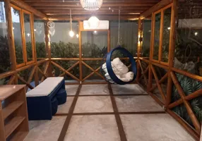 Foto 1 de Casa com 5 Quartos à venda, 630m² em Itaigara, Salvador