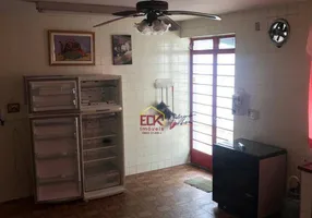 Foto 1 de Casa com 4 Quartos à venda, 550m² em Santana, Pindamonhangaba