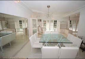 Foto 1 de Casa de Condomínio com 5 Quartos à venda, 170m² em Balneário Cidade Atlântica , Guarujá