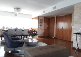 Foto 1 de Apartamento com 4 Quartos para alugar, 240m² em Perdizes, São Paulo