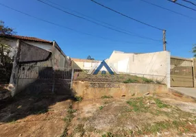 Foto 1 de Lote/Terreno à venda, 250m² em Carnascialli, Londrina