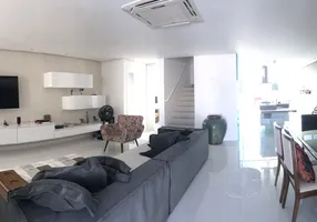 Foto 1 de Casa com 4 Quartos à venda, 350m² em Vargem Grande, Rio de Janeiro