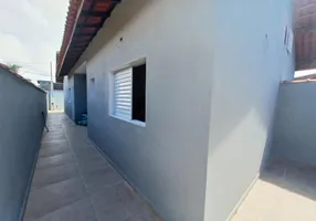 Foto 1 de Casa com 2 Quartos à venda, 59m² em Suarão, Itanhaém