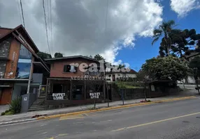 Foto 1 de Lote/Terreno à venda, 550m² em Centro, Gramado