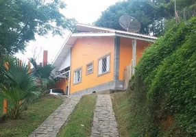 Foto 1 de Fazenda/Sítio com 3 Quartos à venda, 4900m² em Centro, São Bento do Sapucaí