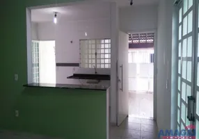 Foto 1 de Casa com 3 Quartos à venda, 115m² em Loteamento Villa Branca, Jacareí