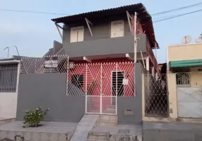 Foto 1 de Casa com 3 Quartos à venda, 200m² em América, Aracaju