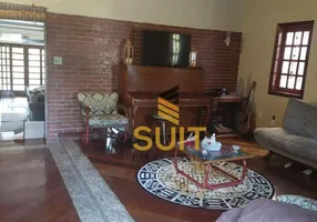 Foto 1 de Casa de Condomínio com 4 Quartos à venda, 300m² em Residencial Quatro, Santana de Parnaíba