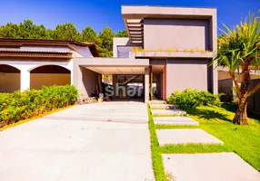 Foto 1 de Casa de Condomínio com 4 Quartos para venda ou aluguel, 330m² em Alphaville, Barueri