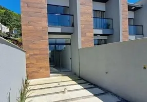 Foto 1 de Casa com 2 Quartos à venda, 84m² em Aventureiro, Joinville