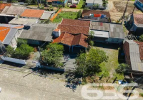Foto 1 de Casa com 2 Quartos à venda, 95m² em Costeira, Balneário Barra do Sul
