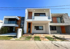 Foto 1 de Casa de Condomínio com 3 Quartos à venda, 201m² em Ipanema, Porto Alegre