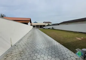 Foto 1 de Casa com 2 Quartos à venda, 144m² em Barra do Aririu, Palhoça