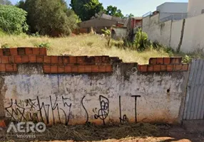 Foto 1 de Lote/Terreno à venda, 400m² em Vila Independência, Bauru