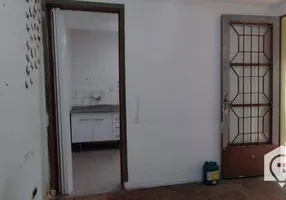Foto 1 de Casa com 2 Quartos para alugar, 55m² em Jardim Petrópolis, São Paulo