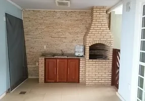 Foto 1 de Casa com 3 Quartos à venda, 137m² em Itaquera, São Paulo