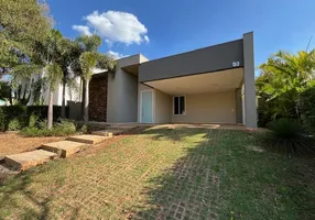 Foto 1 de Casa de Condomínio com 3 Quartos à venda, 258m² em Alphaville, Ribeirão Preto