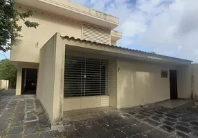 Foto 1 de Casa com 5 Quartos à venda, 230m² em Boa Vista, Recife