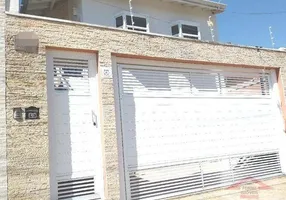Foto 1 de Casa com 3 Quartos à venda, 145m² em Jardim Itália, Jundiaí