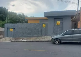 Foto 1 de Casa com 3 Quartos para alugar, 70m² em Europa, Belo Horizonte