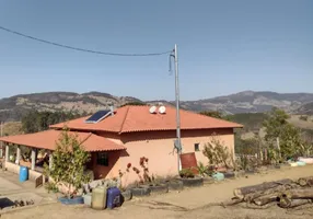 Foto 1 de Fazenda/Sítio com 3 Quartos à venda, 23900m² em Zona Rural, Caldas