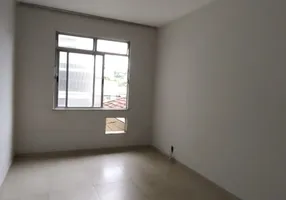 Foto 1 de Apartamento com 1 Quarto para alugar, 49m² em Tanque, Rio de Janeiro