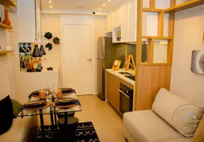 Foto 1 de Apartamento com 2 Quartos à venda, 32m² em Socorro, São Paulo