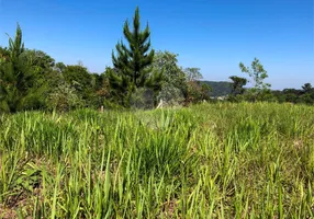 Foto 1 de Lote/Terreno à venda, 2700m² em Bairro do Cambará, São Roque