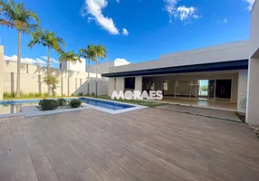 Foto 1 de Casa de Condomínio com 4 Quartos à venda, 585m² em Residencial Jardim Estoril V, Bauru