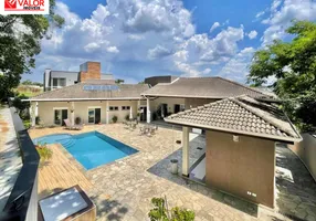 Foto 1 de Casa de Condomínio com 4 Quartos à venda, 400m² em Parque Nova Jandira, Jandira
