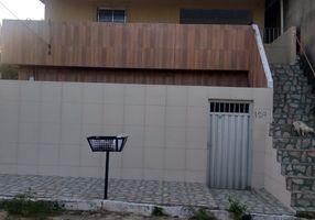 Foto 1 de Casa com 3 Quartos para alugar, 95m² em , Moreno