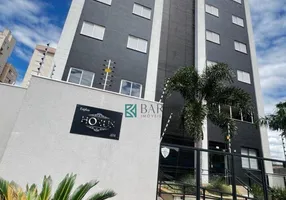 Foto 1 de Apartamento com 2 Quartos para venda ou aluguel, 65m² em Jardim Aclimação, Maringá