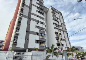 Foto 1 de Apartamento com 3 Quartos para alugar, 90m² em Jatiúca, Maceió