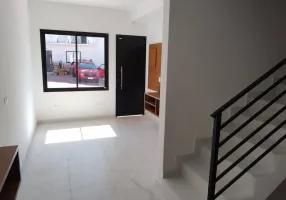 Foto 1 de Casa de Condomínio com 2 Quartos para alugar, 80m² em Granja Viana, Cotia