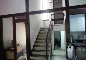 Foto 1 de Casa de Condomínio com 2 Quartos à venda, 120m² em Vila Progresso, Niterói